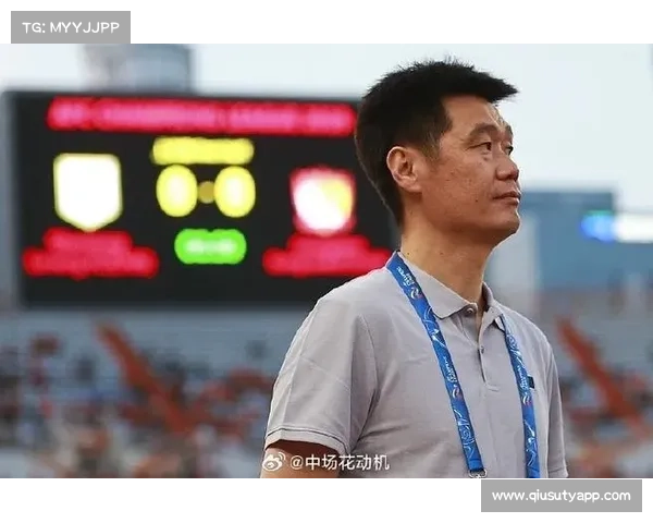 青岛海牛主帅李霄鹏分享保级经验与球队建设思路