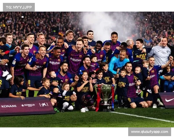 皇马、巴萨、马竞积分榜前三,吉罗纳陷降级区 皇马、巴萨、马竞积分榜前三,吉罗纳陷降级区