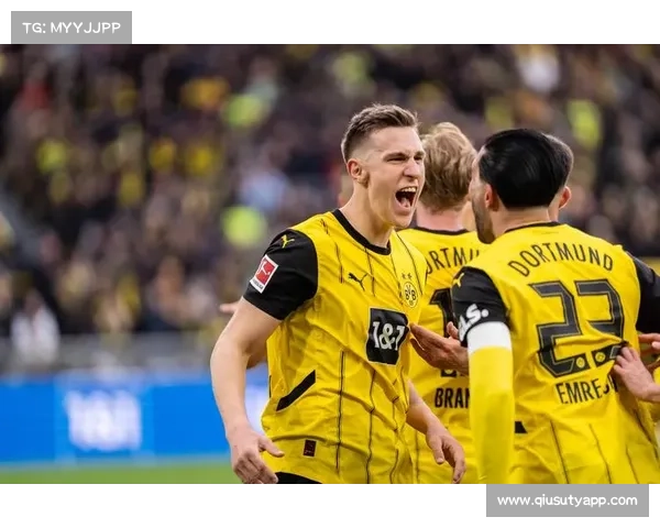 多特蒙德后卫施洛特贝克伤缺，年轻球员马内临危受命